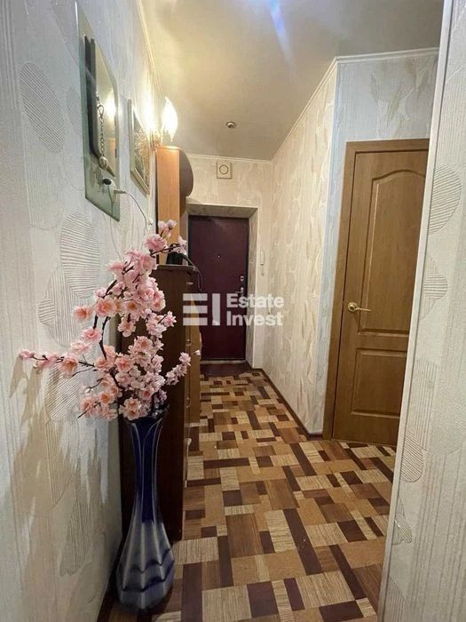 Продам 2 кімн. квартиру по вул. Харківських Дивізій, 5. єВід
