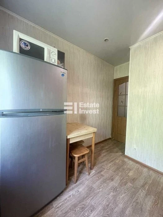 Продам 2 кімн. квартиру по вул. Харківських Дивізій, 5. єВід