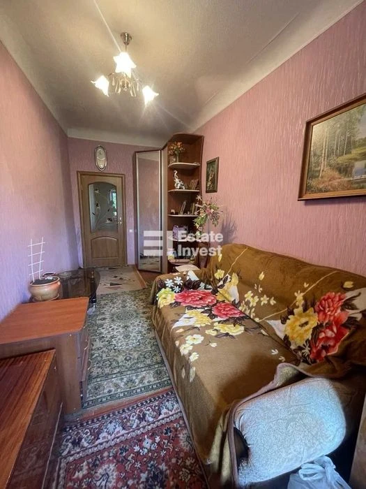 Продам 2 кімн. квартиру по вул. Харківських Дивізій, 5. єВід