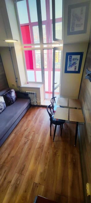 Продаж 2к квартири, м. Спортивна
