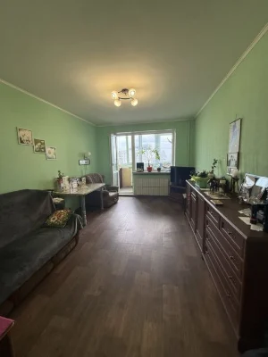 Продам 3к квартиру 75м2.Метро Научная.Центр