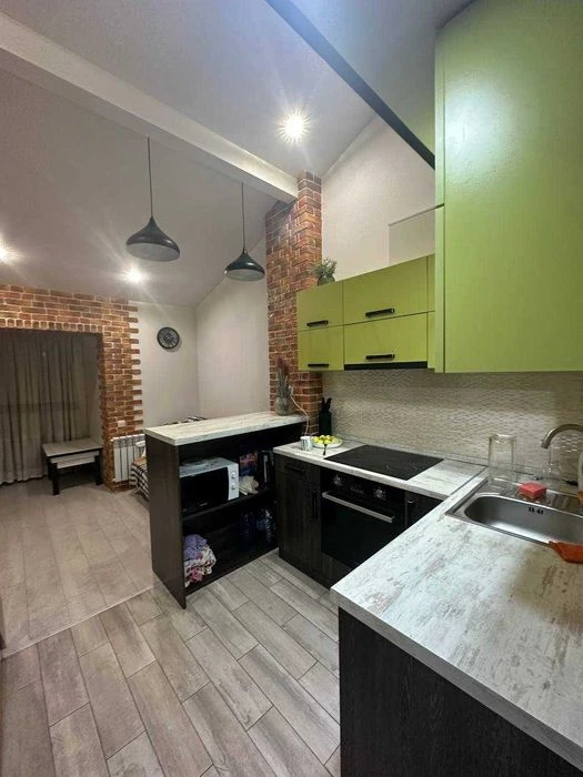Продам 1 к. кв. двухуровневую на Батицкого. ЖК Мрия (404914)