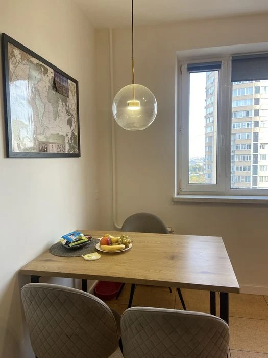 Продам 3к квартиру Олимпийская.Метро Палац спорта