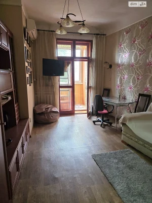 Продаж Квартира Новобаварський