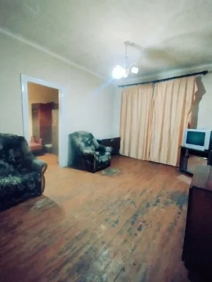 Продам свою 2к. квартиру, метро "Тракторный Завод", ХТЗ, ул.