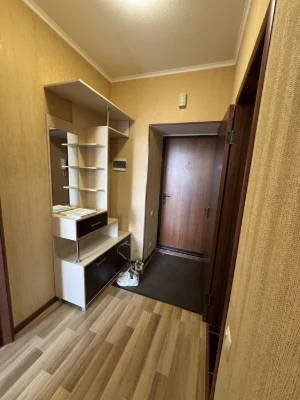 Продам 1 комн. Малиновская 19,площадь Восстания