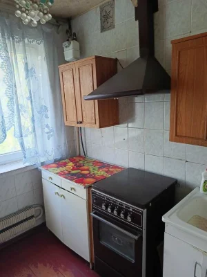 Продам 2-х кімн.квартиру Тракторобудівників  114