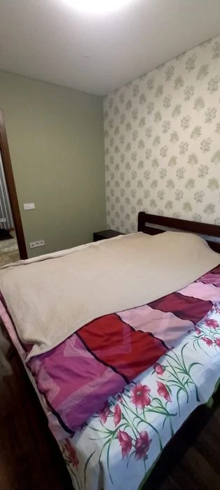 Продам свою 2к квартиру на Амосова