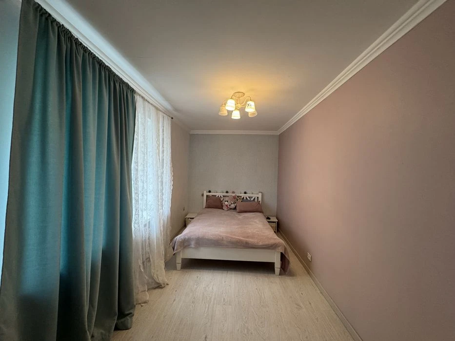 Продам 2 комн квартиру