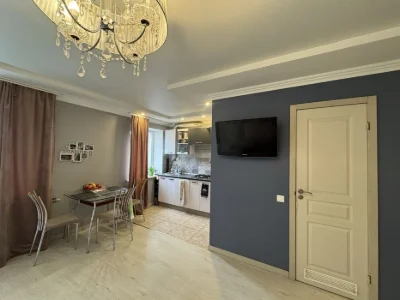 Продам 2 комн квартиру