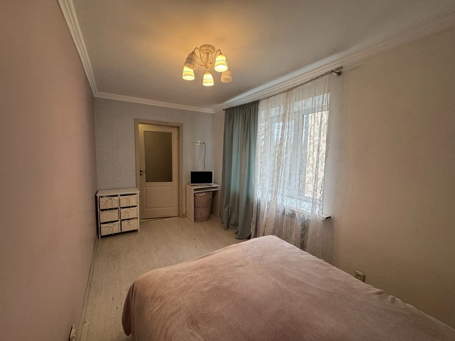 Продам 2 комн квартиру