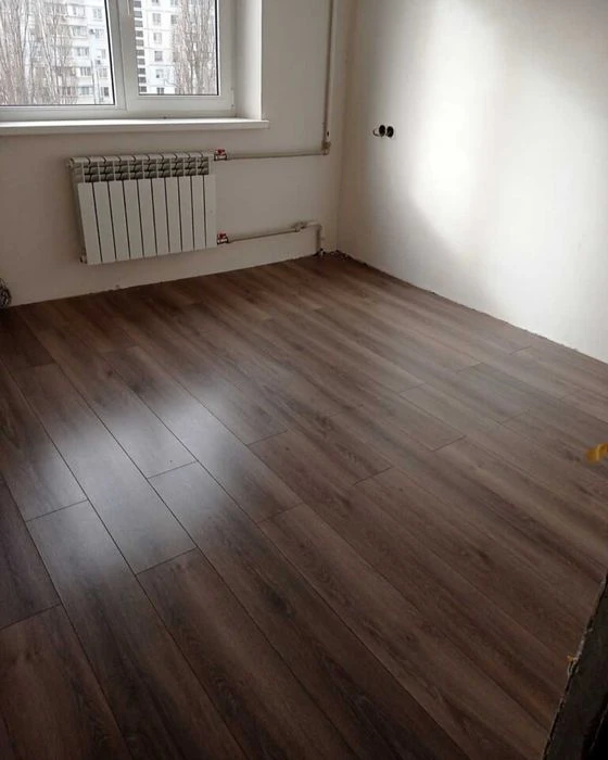Продам 2-квартиру метро Олексіївська