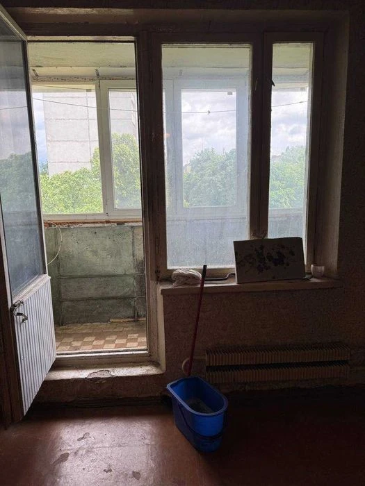 Продаж 3 кімнатної квартири біля метро Студентська