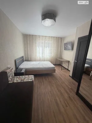 Продаж Квартира 522-ий мікрорайон