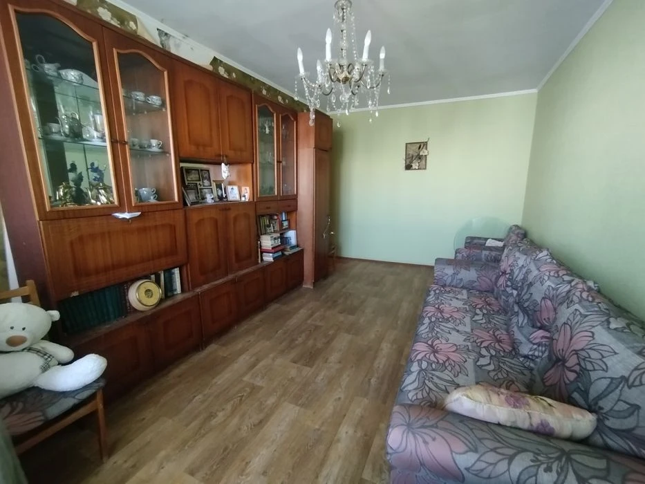 Продам 2 квартиру на Олексіївці,вул.Ахсарова,1б