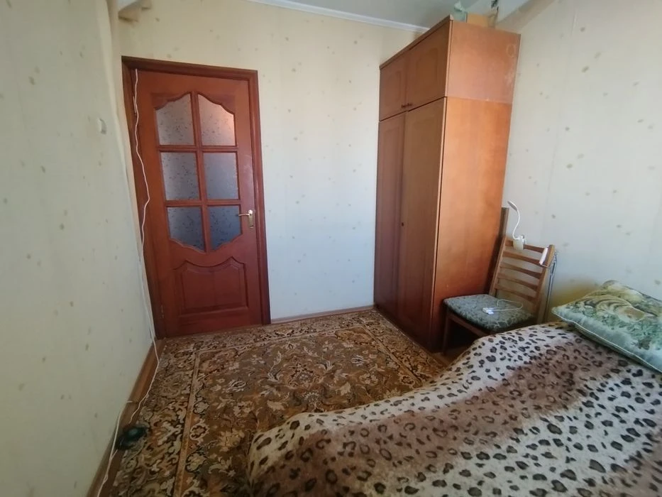 Продам 2 квартиру на Олексіївці,вул.Ахсарова,1б