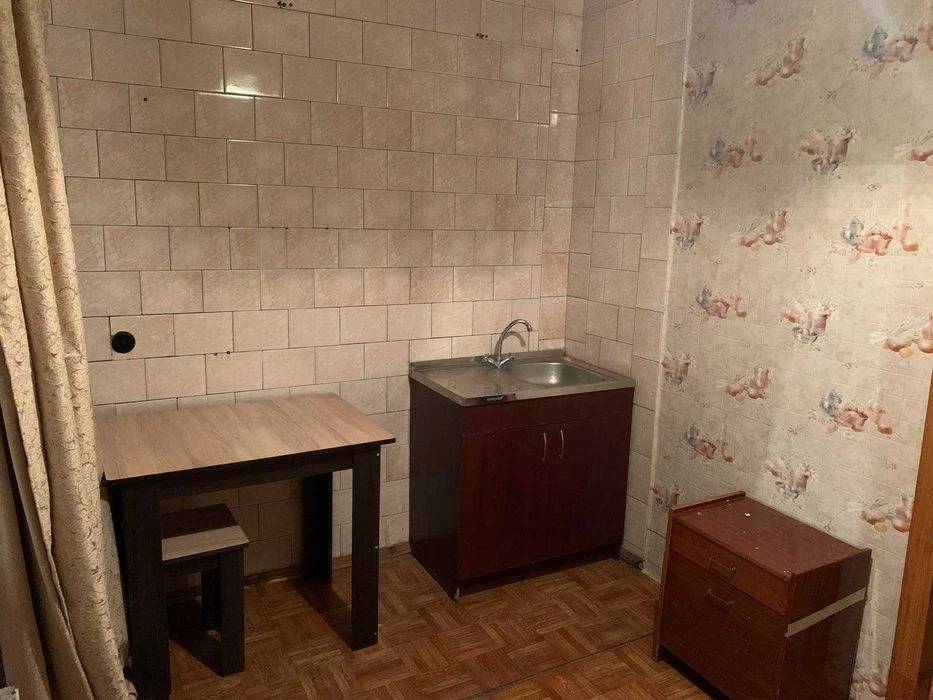 Продам 1 к кв пр.Аерокосмічний 18200