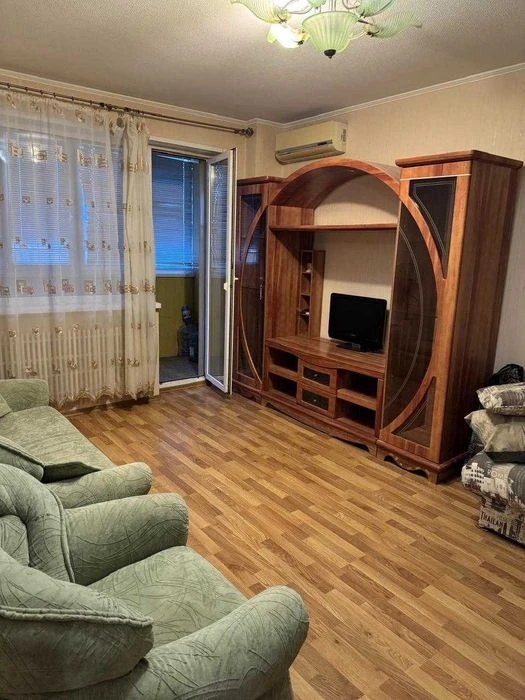 Продам1 к.кв.улучшенка на Сев.Салт 40м2, рем.22100 Програми