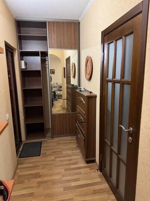 Продам1 к.кв.улучшенка на Сев.Салт 40м2, рем.22100 Програми