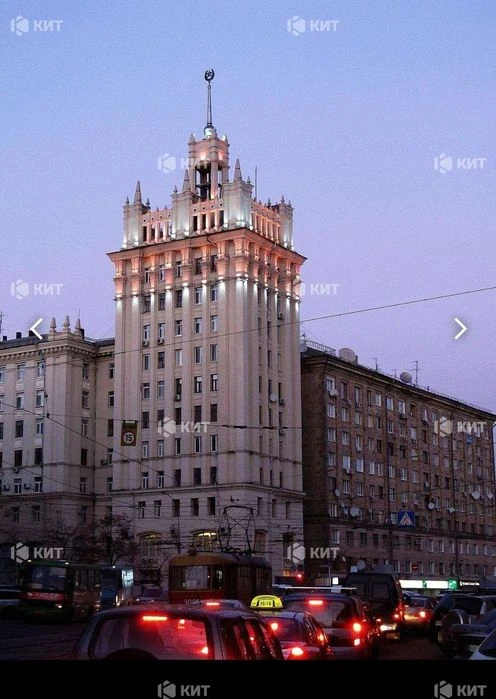3к. 76м2, Центр (Дом со шпилем, пл. Конституции 2/2) 127468