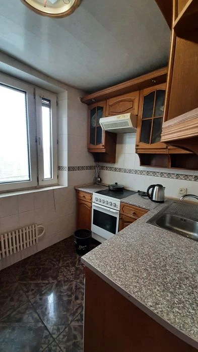 4 кім.кв. метро Олексіївська 88м. 6 пов/12 Алексеевка Сертиф