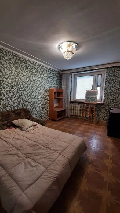 4 кім.кв. метро Олексіївська 88м. 6 пов/12 Алексеевка Сертиф