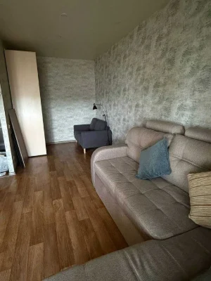 Продаж 1-кімн. кв., 9/10,  метро Наукова