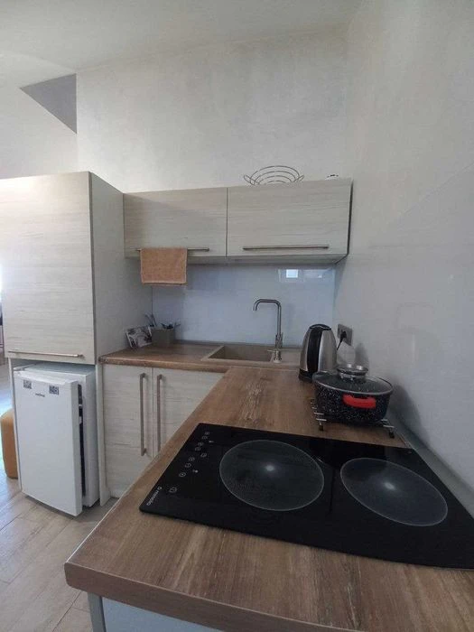 Продаж 1-к.кв. 45 м2 Центр, ст.м. Майдан Конституції