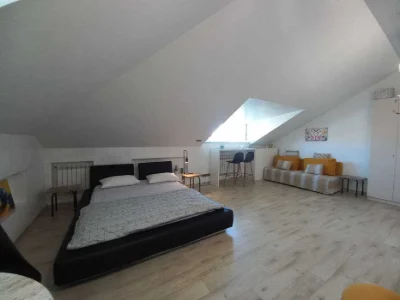 Продаж 1-к.кв. 45 м2 Центр, ст.м. Майдан Конституції