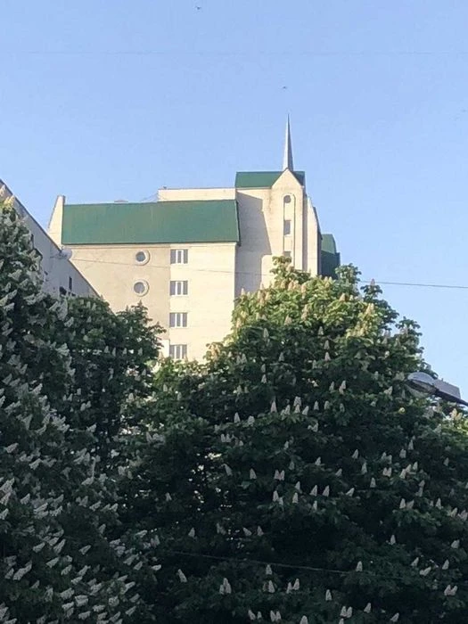 Продам 3 к кв Зеленая шапочка Героев труда Салтовка Т