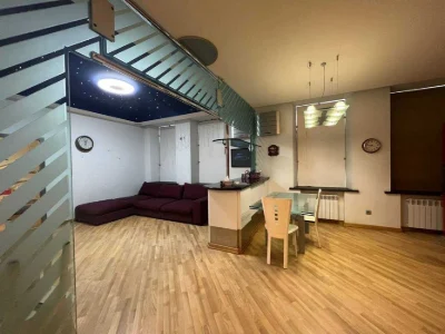 Продам 3 к кв Сумская Сумской рынок Сталинка Центр