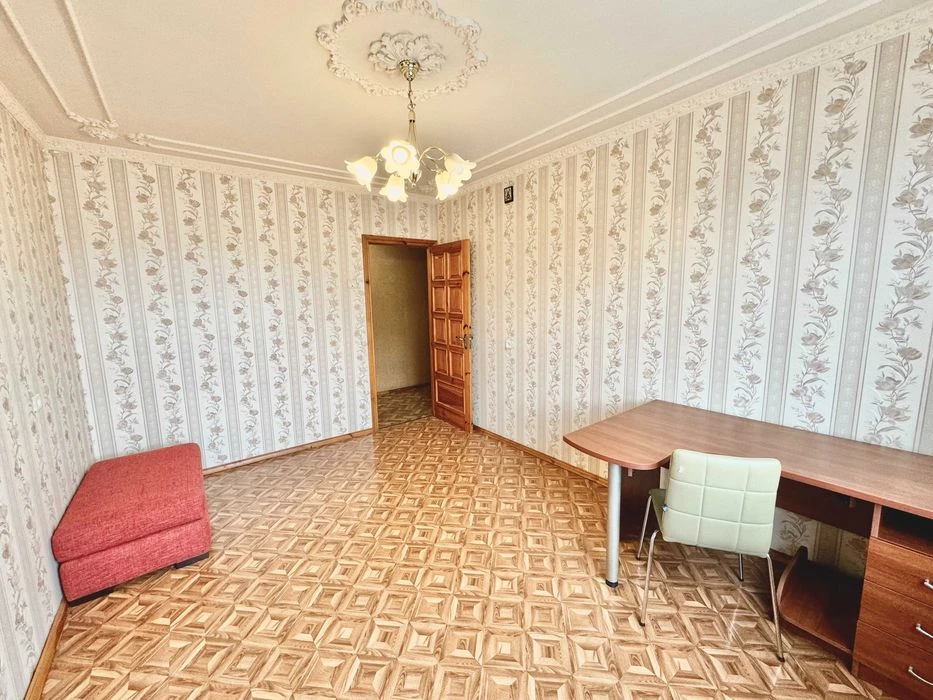 Продам классную 3к квартиру, 2-й дом от м.Студенческая. Серт