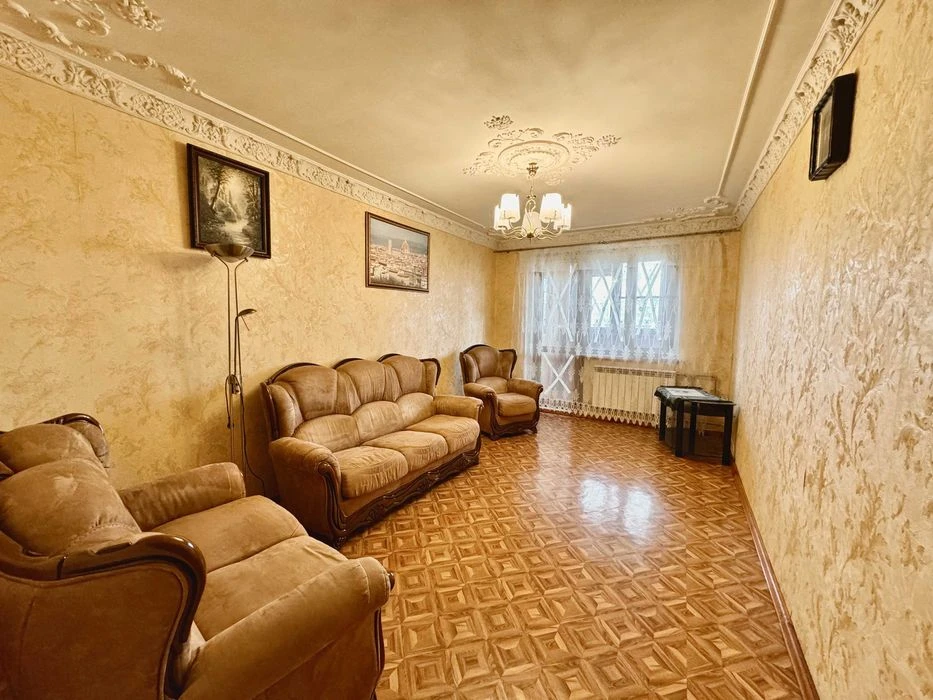 Продам классную 3к квартиру, 2-й дом от м.Студенческая. Серт