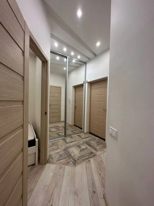 Продам 1-комн квартиру, новострой, ЖК Журавлевский, Центр, К