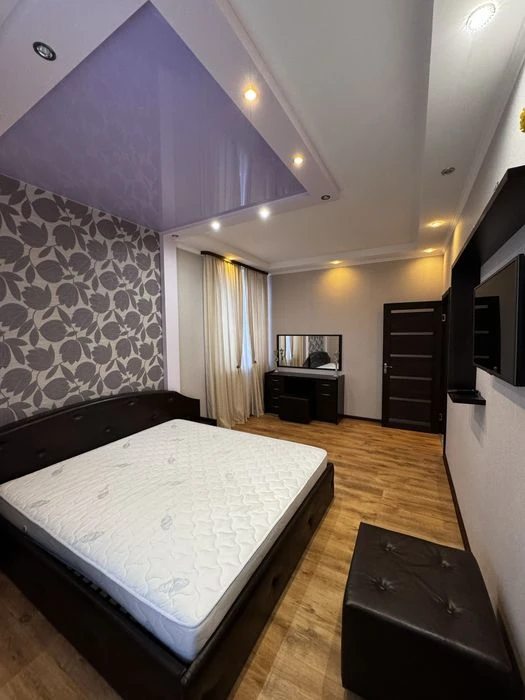 Продам 3 комнатную квартиру ЖК Балакирева, П.Поле