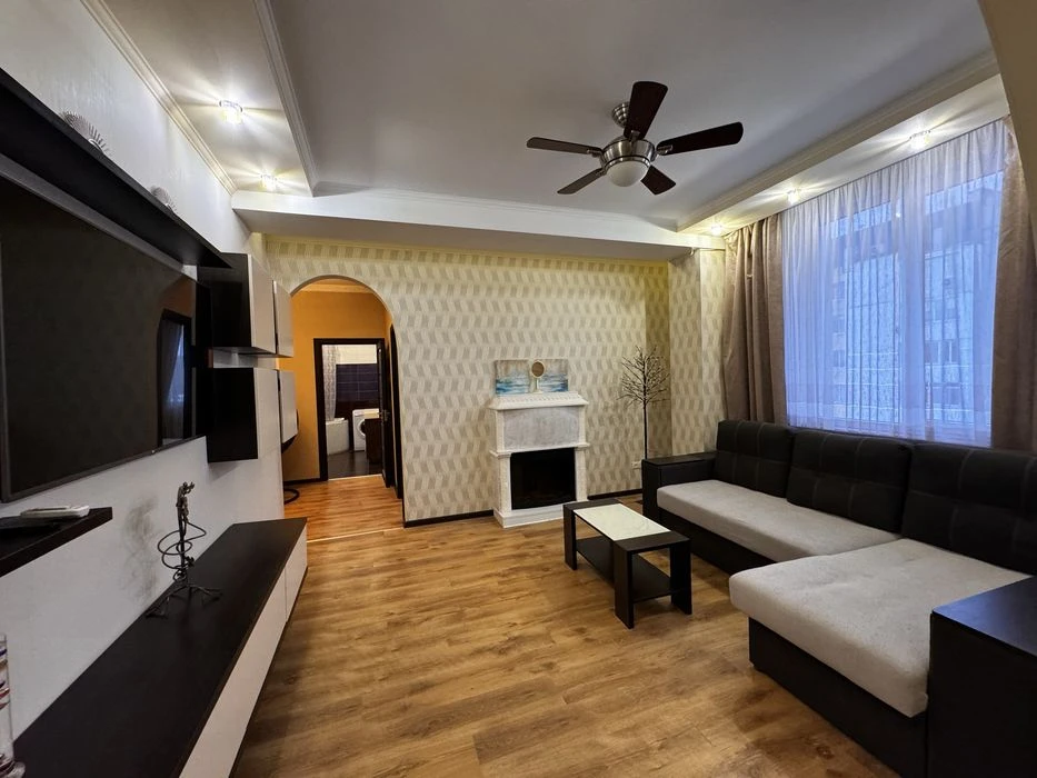 Продам 3 комнатную квартиру ЖК Балакирева, П.Поле