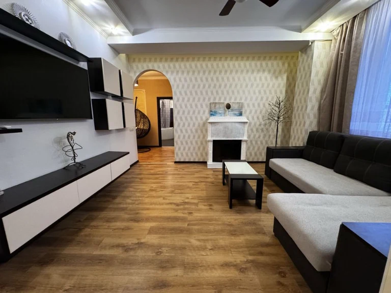 Продам 3 комнатную квартиру ЖК Балакирева, П.Поле