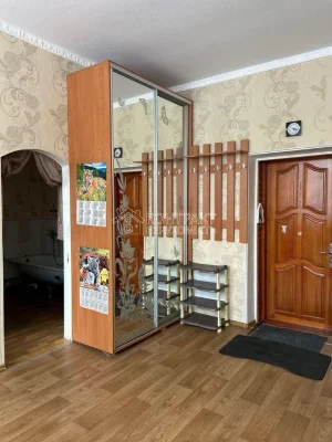 Продам 2 к. квартиру на Залютіно єВідновлення