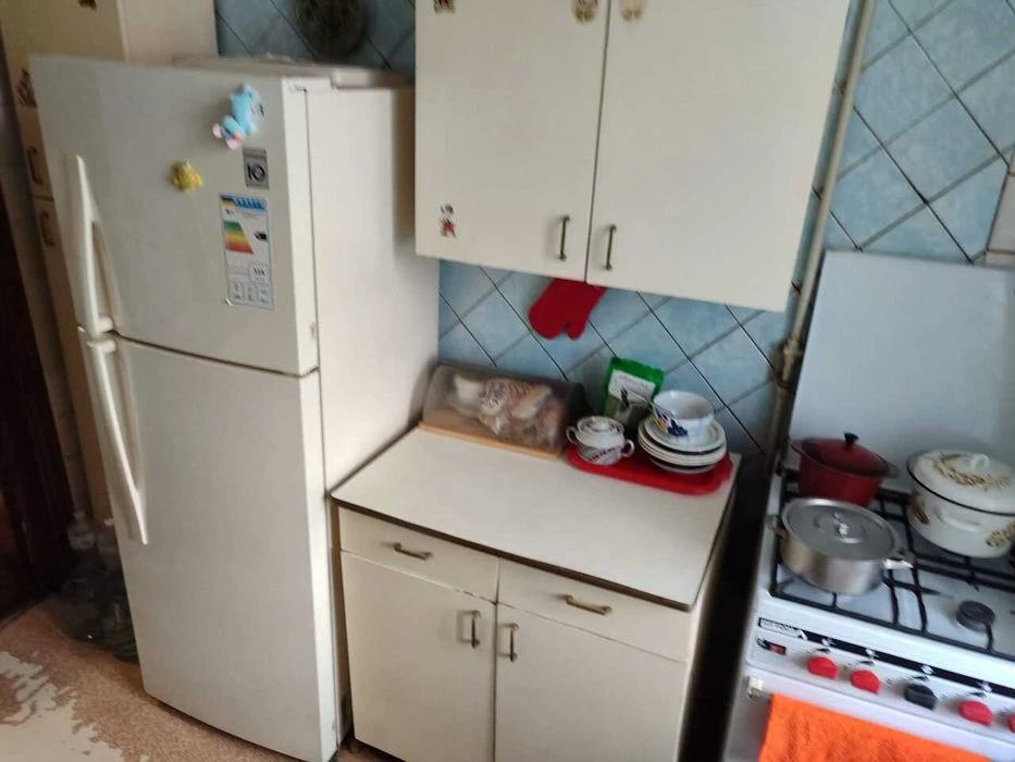 Продам 2х к. квартиру Центр, пр. Науки