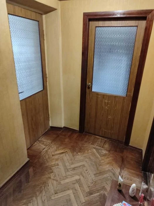 Продам 2х к. квартиру Центр, пр. Науки