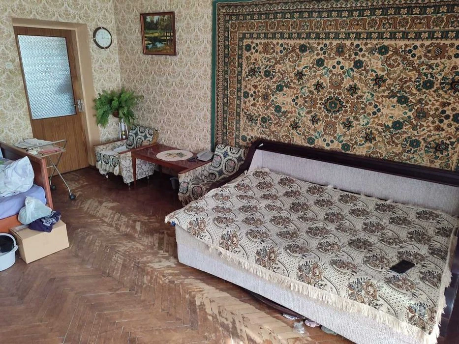 Продам 2х к. квартиру Центр, пр. Науки