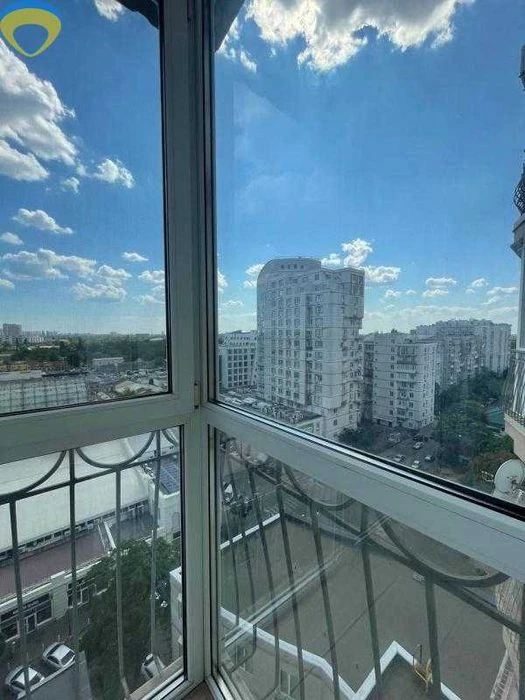 Квартира 3 комн Климовские дома М.Арнаутская