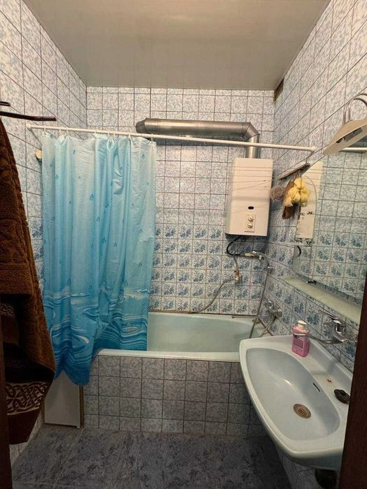Сертификат 2к. квартира 56м, м. Университет, Центральный пар