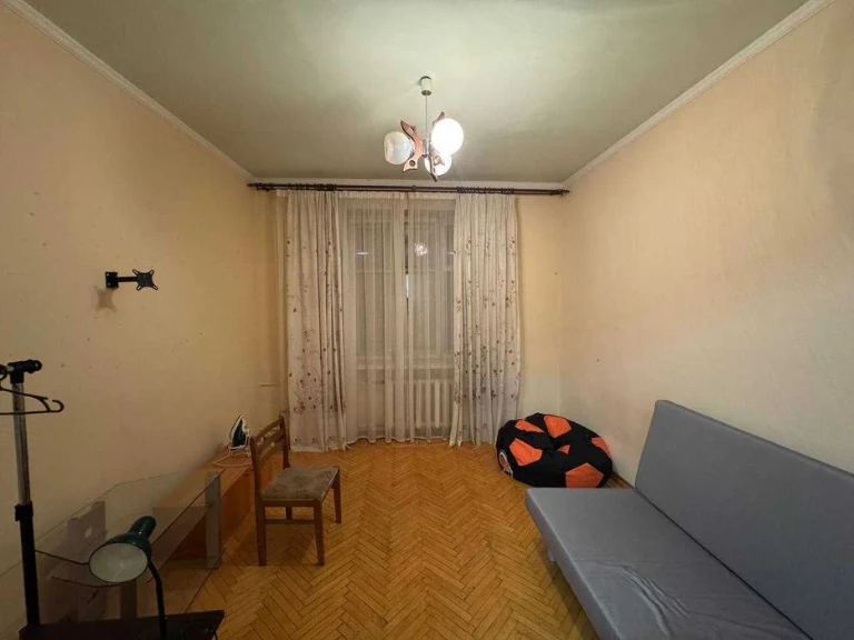 Сертификат 2к. квартира 56м, м. Университет, Центральный пар