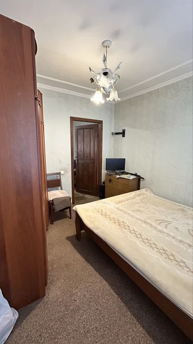 Продам 3-4 к квартиру  87 м2 м. Хол. Гора, Залютино ул. Мура