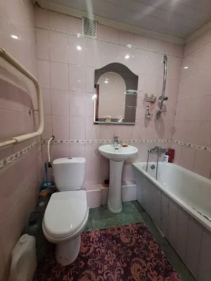 Продаж квартири біля метро (вул. Георгія Тарасенка (Плеханів