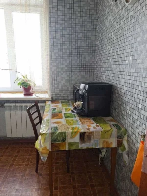 Продаж квартири біля метро (вул. Георгія Тарасенка (Плеханів