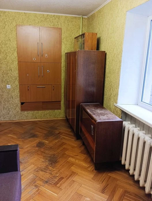 D1A Продам 2 комнатную квартиру в Центре ул. Тринклера