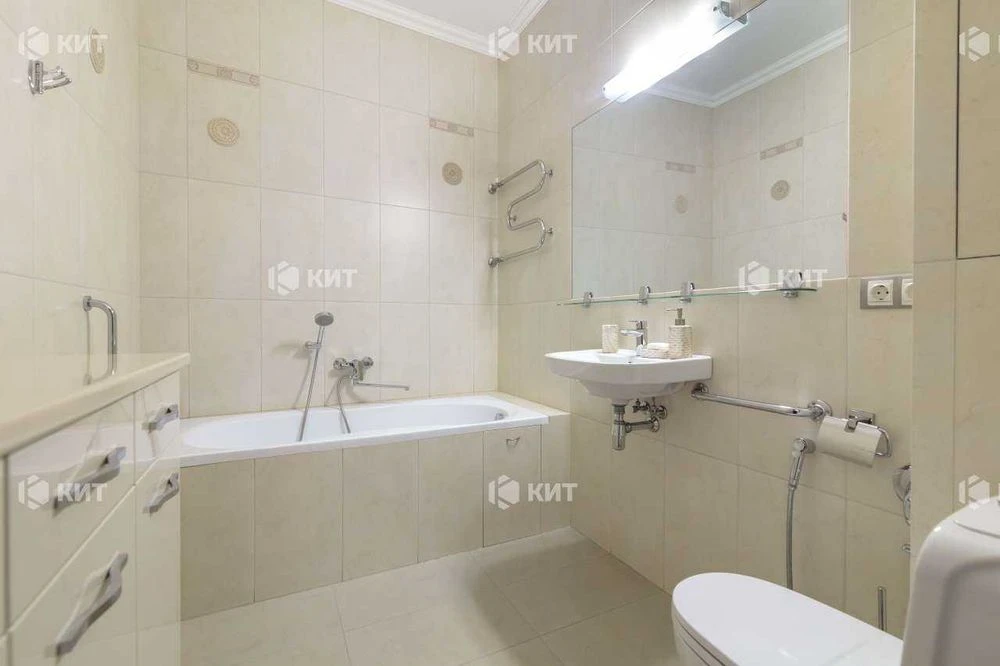 2к.105м2 Центр (ЖК Місто, Павлово Поле, Ботанический сад) 11