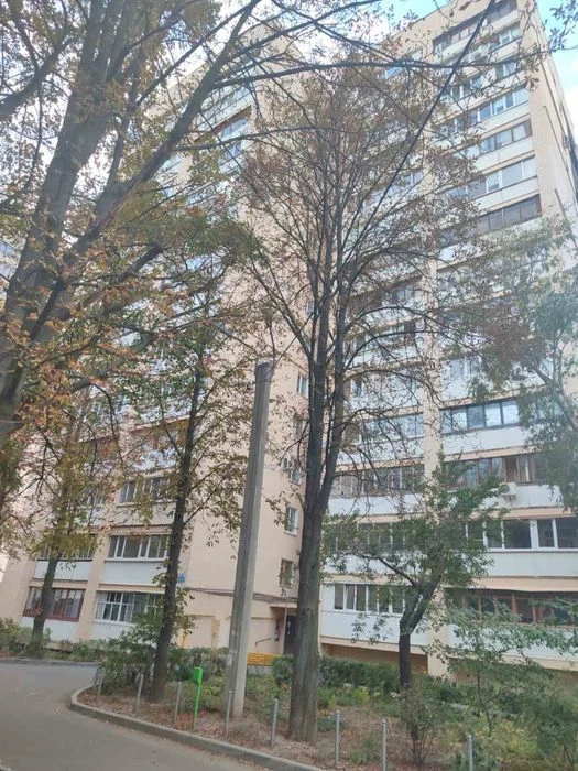 2х к.из.кв.в пешей доступности ст.м. 23Августа ( 8 мин. )Ста